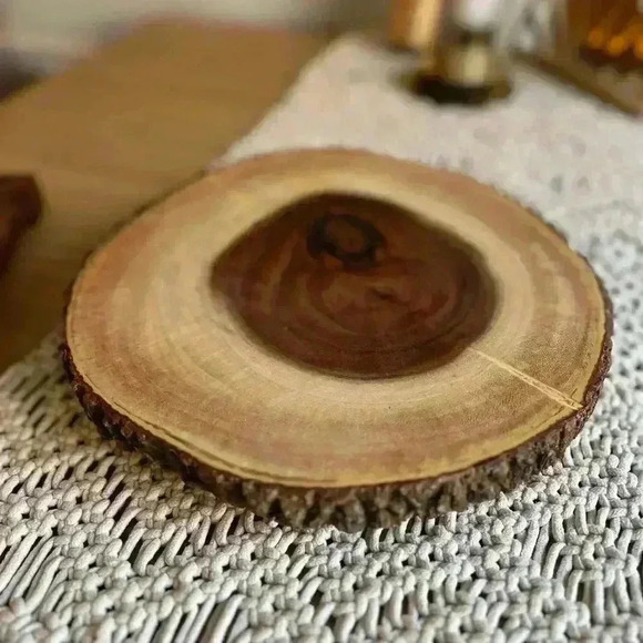 Wood Slab Serving Board Acacia Bark Footed Server - Picture 1 of 8